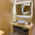 Apartmán M Santorini Conelia Cave Fira (Santorini)
