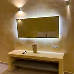 M Santorini Conelia Cave Apartmán *