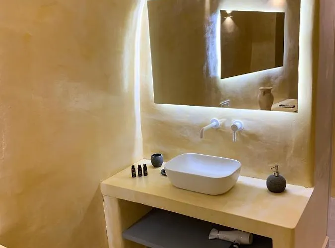 Апартаменты M Santorini Conelia Cave Тира